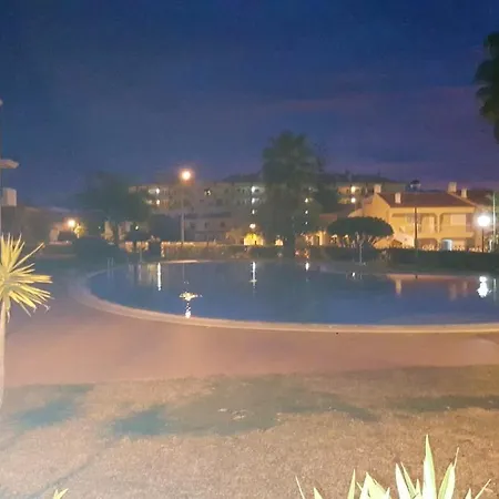 Charming In With Shared Pool 70 M²