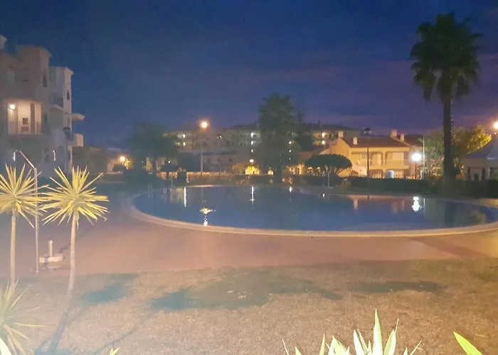 Charming In With Shared Pool - 70 M²