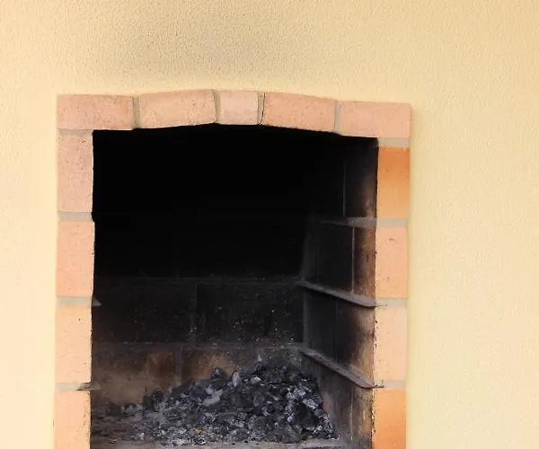 Apartament Charming In With Shared Pool - 70 M² *