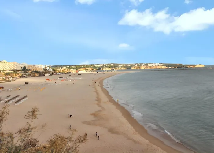 Charming In With Shared Pool - 70 M² Apartament *